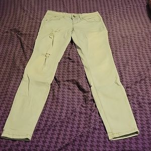 White wash denim jeans. "distressed" All Real Pockets!